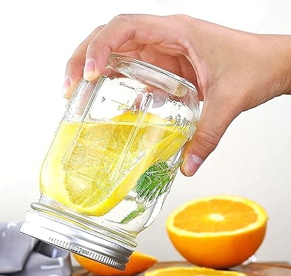 A flat metal lid with proper sealing. 